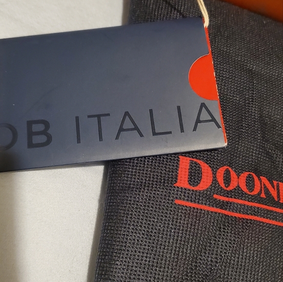 Dooney & Bourke Vachetta Saddle Clutch Bag ~ NWT - Picture 11 of 11